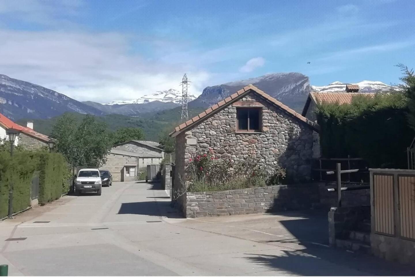 Duplex La Valle Ordesaainsa Laspuña Екстериор снимка