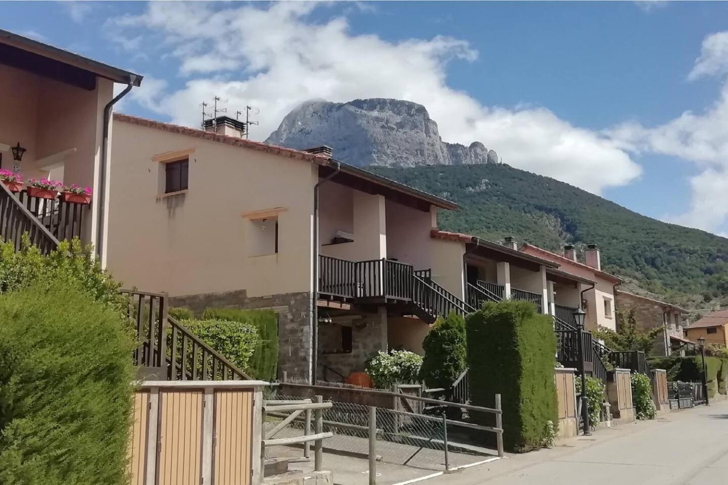 Duplex La Valle Ordesaainsa Laspuña Екстериор снимка